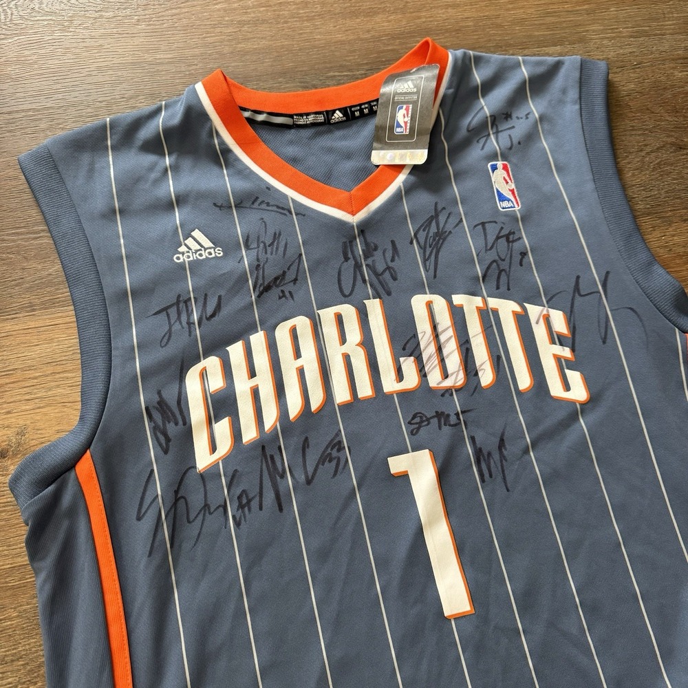 Charlotte‎ Bobcats Jersey Promo #1 Instaflex Multiple Autographs NWT Adidas Sz M